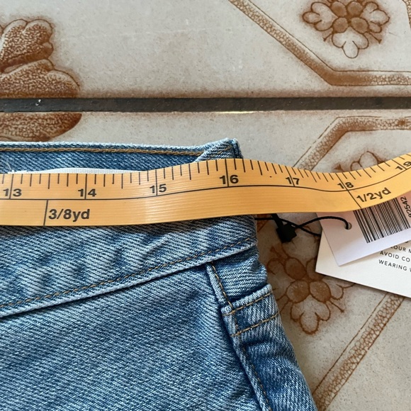 NWT Denim Forum Shorts - Picture 6 of 9